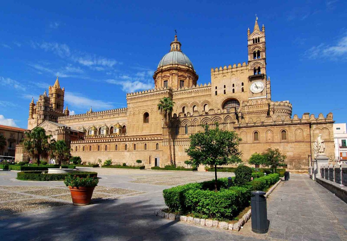 DISCOVER PALERMO. Exclusive winter rate 69 €.